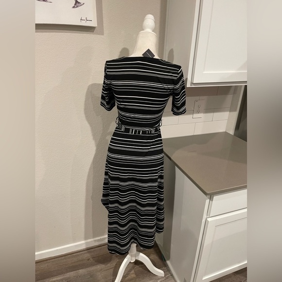 NWT Club Monaco striped square neck knit dress robe with waist tie - Picture 10 of 12